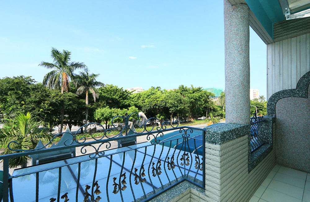 Happiness Childhood Bed & Breakfast Hualien City Exterior photo